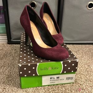 Burgundy Kelly & Katie Heels size 6.5